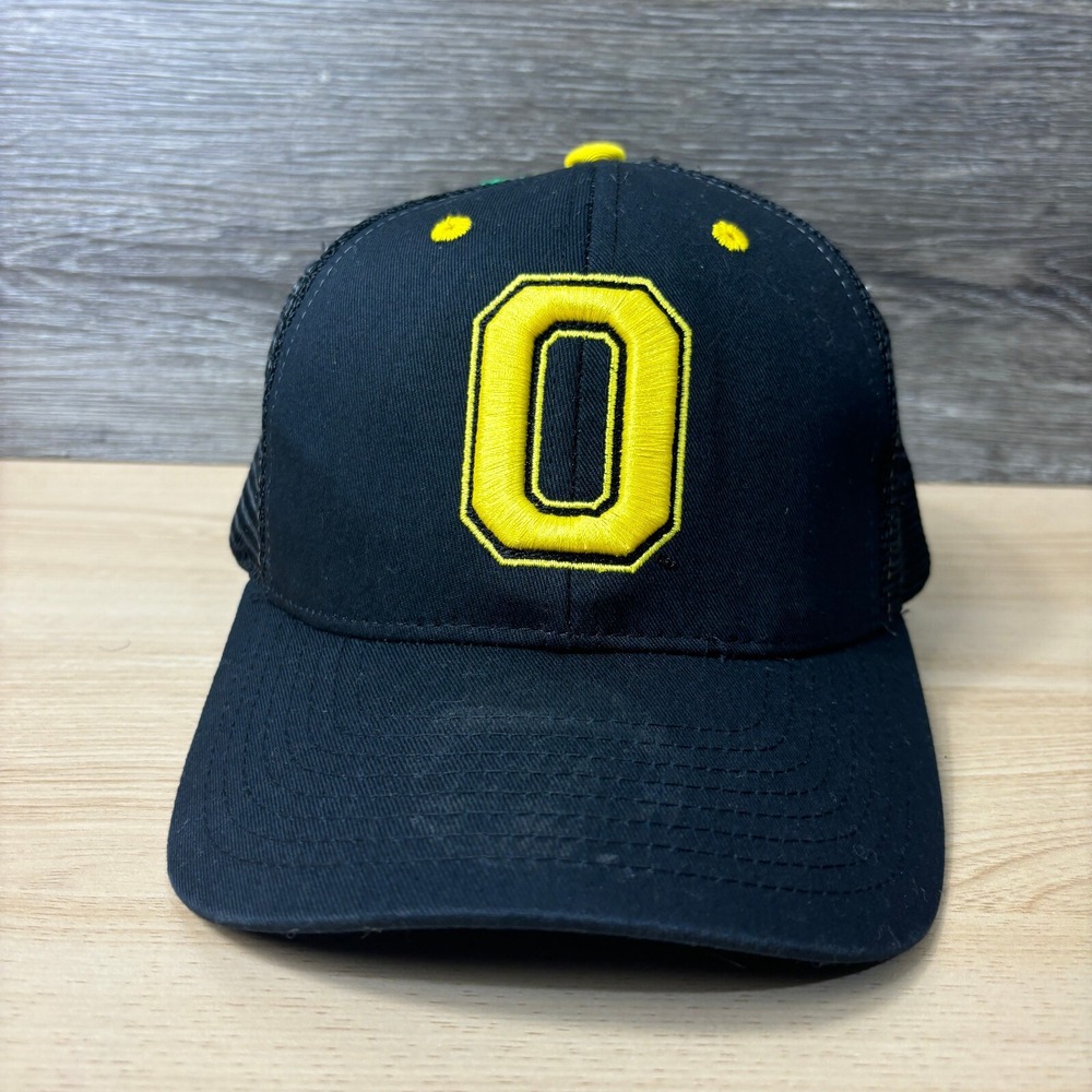 Oregon Ducks Hat‎ Cap Snap Back Black Big Print Zephyr